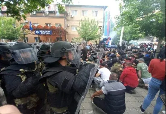 kosovo-protesti1_nn.webp